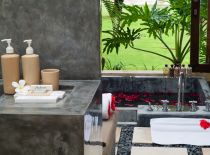 Villa Shalimar Makanda, Bathroom